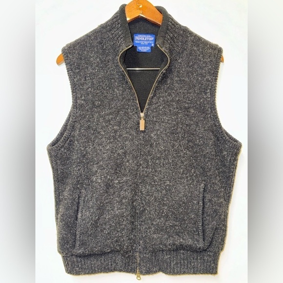 Pendleton Men's Shetland Wool Zip-Up Sweater Vest Size Medium - Picture 1 of 12